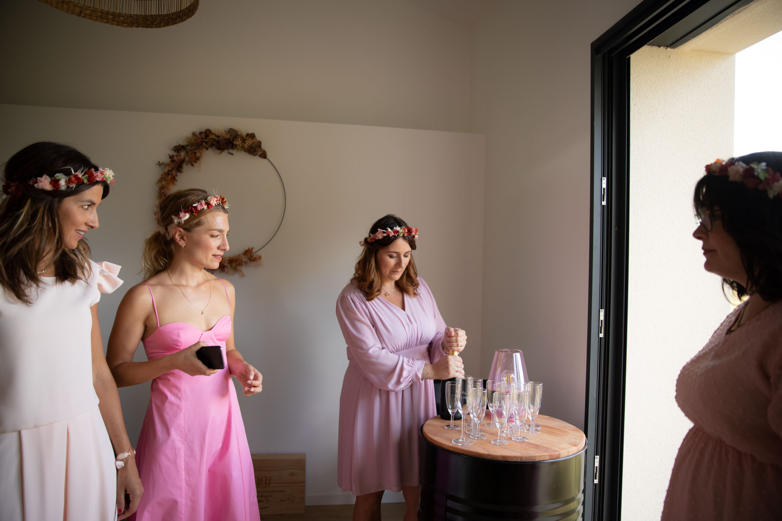 © Mariage Préparatifs Mariée by Laure Marin-1975 © Mariage Préparatifs Mariée by Laure Marin-1975